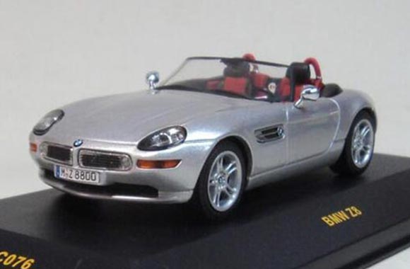 2001 BMW Z8 Diecast Car Model 1:43 Scale