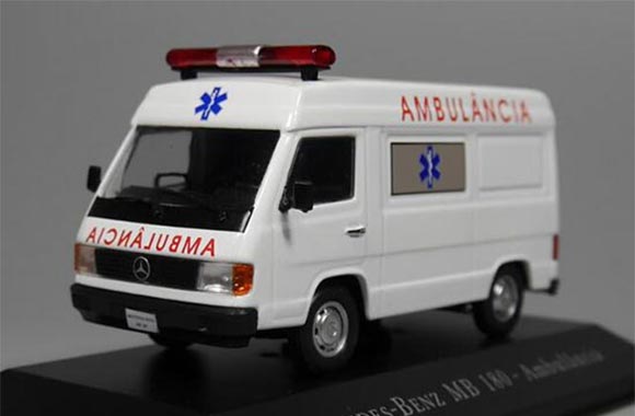 Mercedes Benz MB 180 Diecast Ambulance Model 1:43 Scale