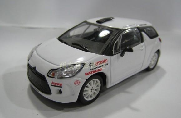 DS3 Diecast Car Model 1:43 Scale
