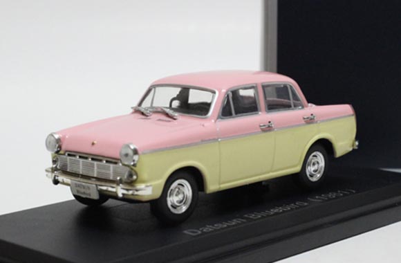1961 Datsun Bluebird Diecast Car Model 1:43 Scale