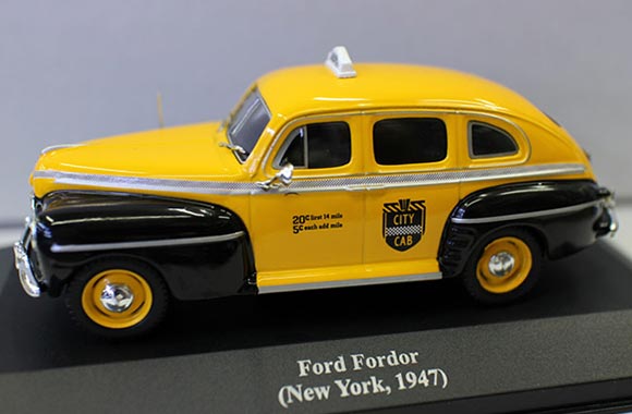 Ford Fordor 1947 New York Taxi Diecast Car Model 1:43 Scale
