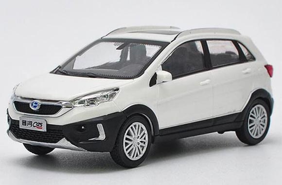 2016 Changhe Q25 SUV Plastic Model 1:43 Scale