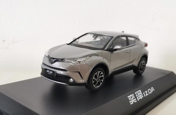 2018 Toyota Izoa SUV Diecast Model 1:43 Scale