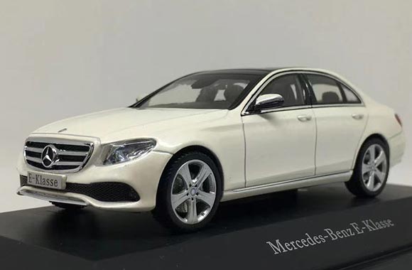 Mercedes-Benz E-Class Diecast Car Model 1:43 Scale